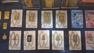 Emas Antam Meroket! Sentuh Rekor Tertinggi