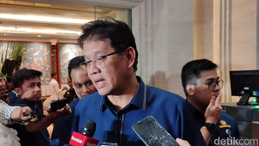 Utang Kereta Cepat Danantara Diminta Jadi Penyelamat